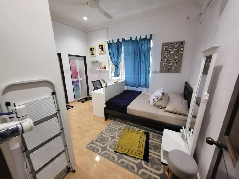 Sri Malati Homestay And Event Space Balik Pulau 0*,  Malaysia